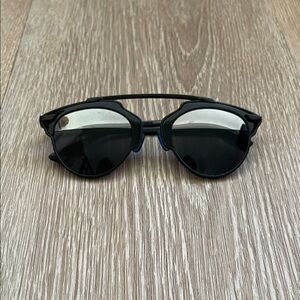 Stylish Black Sunglasses